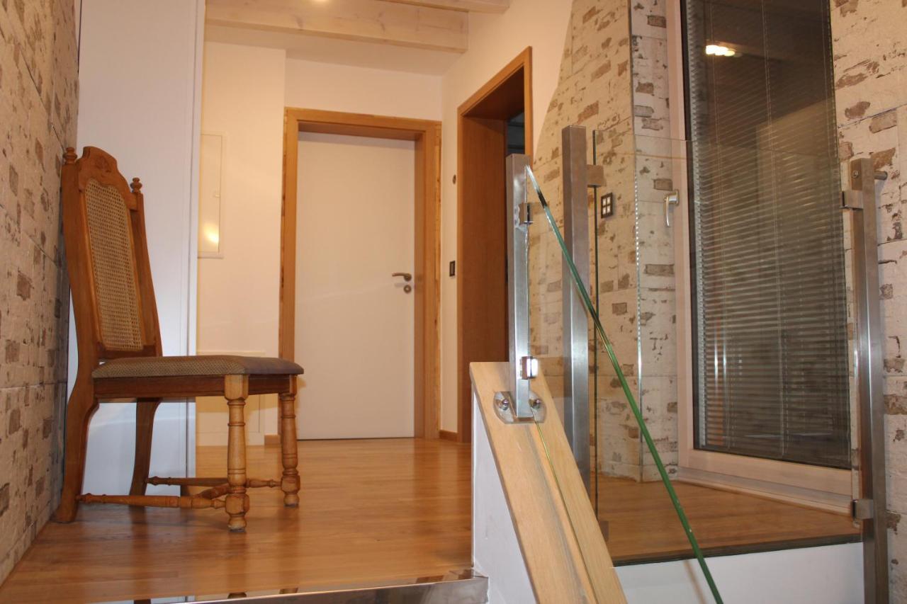 Klein-Fein Apartment ออยส์เคียร์เชิน ภายนอก รูปภาพ
